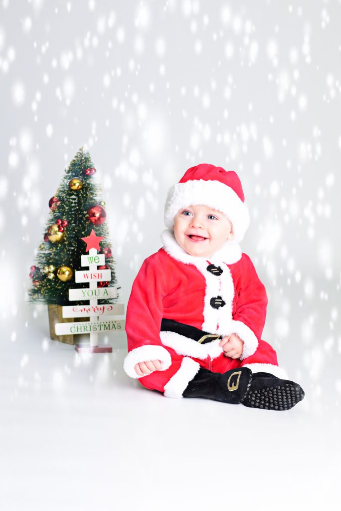 christmas themed baby photoshoot